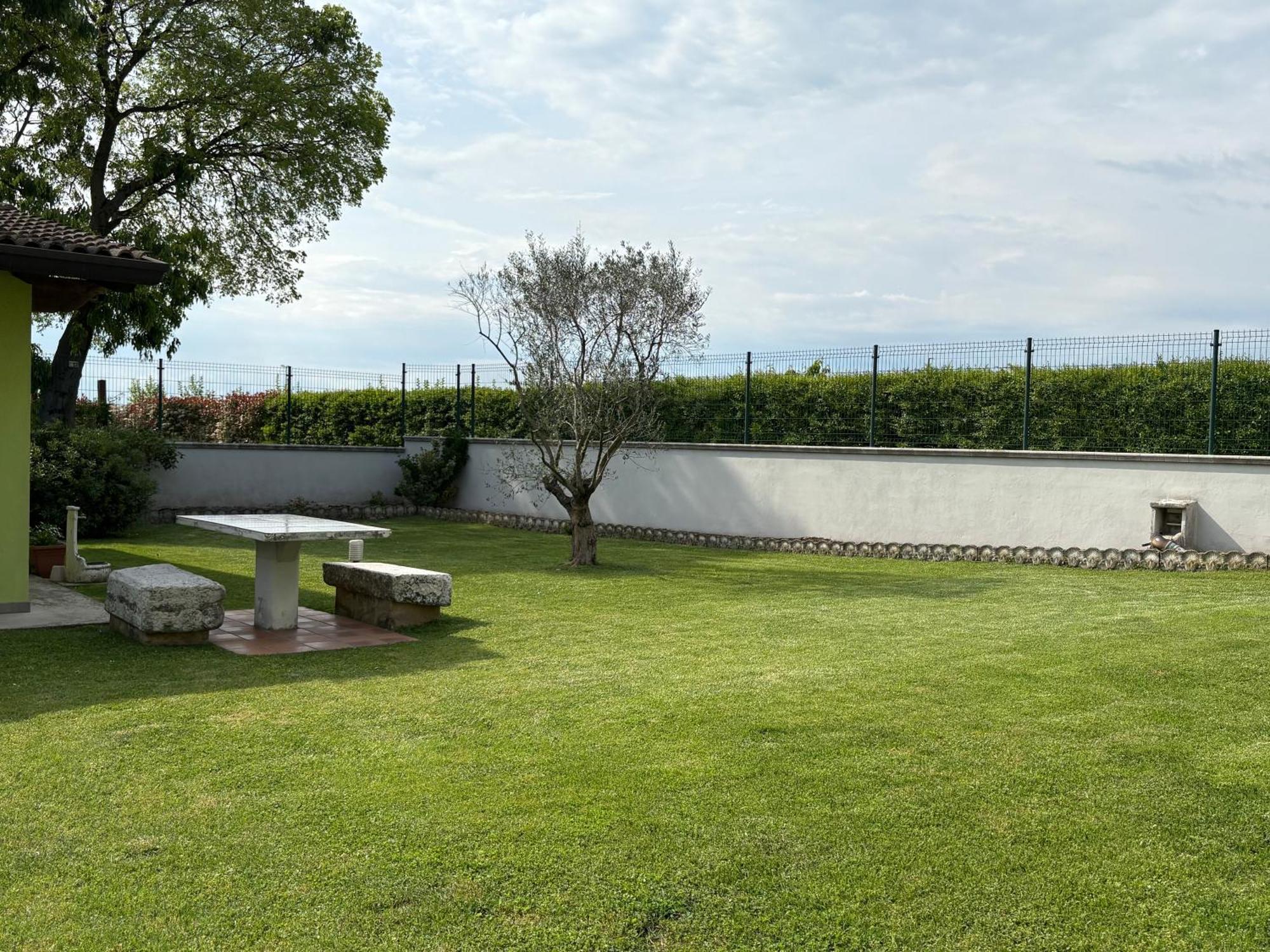 Casa Salera Apartment Lonato Exterior photo